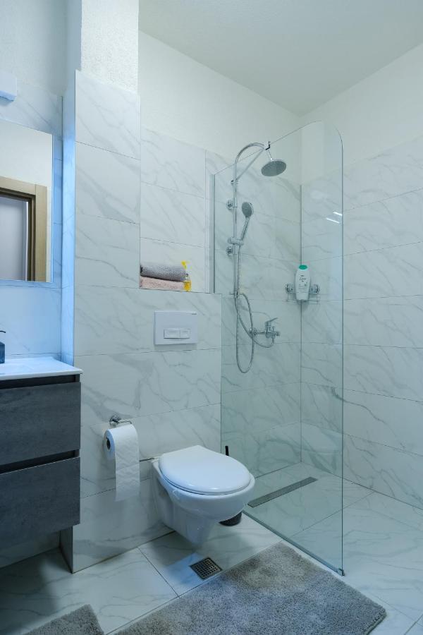 Sara Apartments ヴィソコ エクステリア 写真