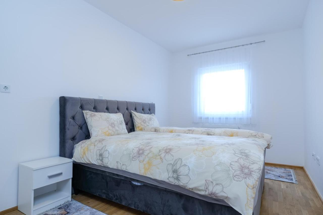 Sara Apartments ヴィソコ エクステリア 写真